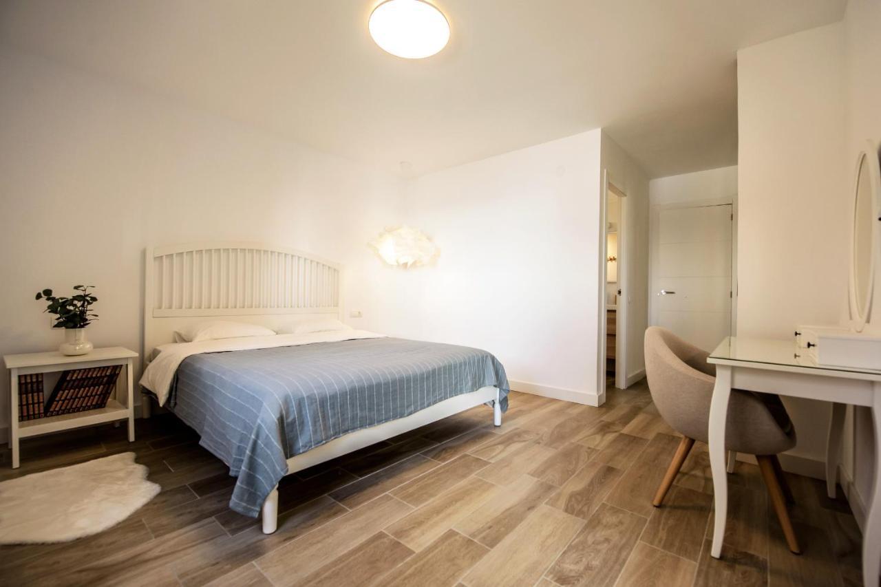 Fantastic Sea View Apartament Dona Lola Mijas Kültér fotó